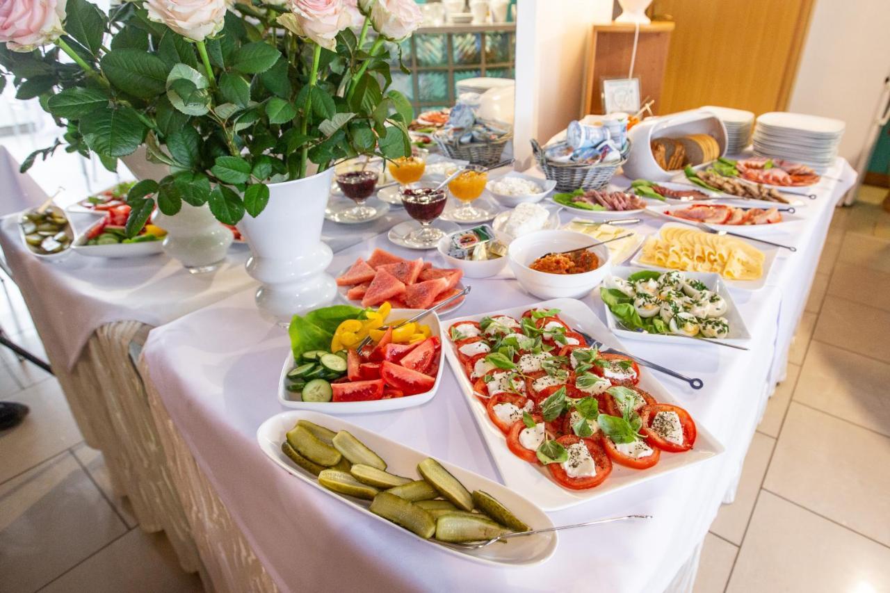 Pensjonacik Grazyna Bed and Breakfast Ełk Eksteriør billede